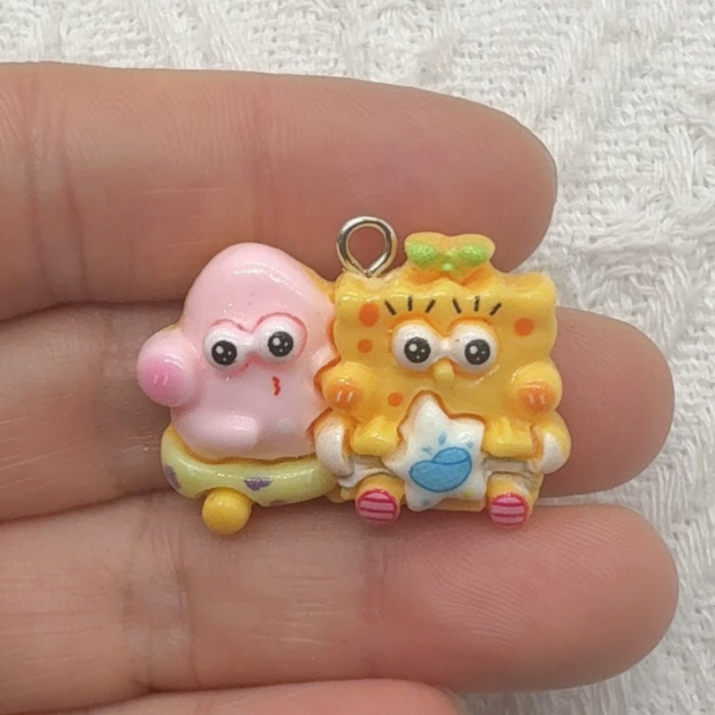 10 pendenti in resina a forma  - Resin recensione e prezzo
